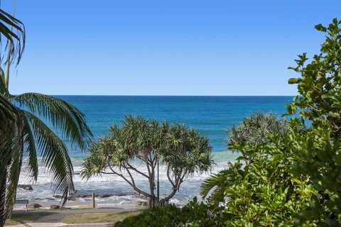 Malibu Apartments - Kawana Tourism 20
