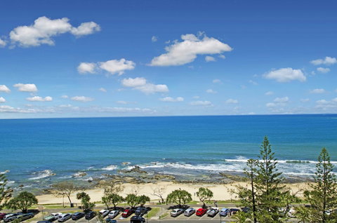 Malibu Apartments - Kawana Tourism 19