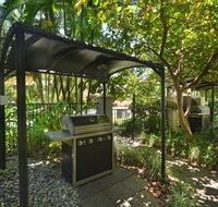 Seascape Holidays - Driftwood Mantaray - Kawana Tourism