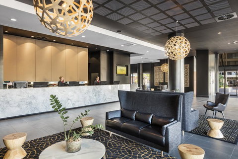 Hotel Grand Chancellor Brisbane - Kawana Tourism 7