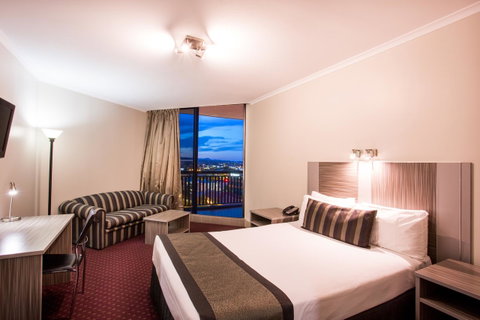 Hotel Grand Chancellor Brisbane - Kawana Tourism 29