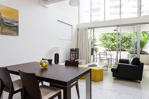 Oxygen Apartments - Kawana Tourism 26
