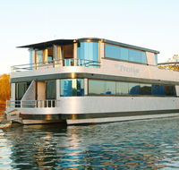 Coomera Houseboats - Kawana Tourism