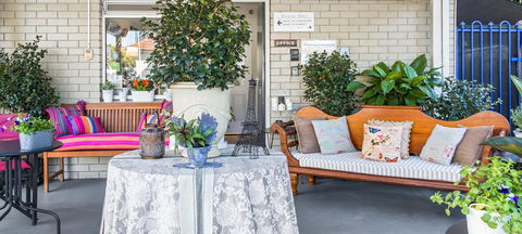 Airport Riverview Motel - Kawana Tourism 22