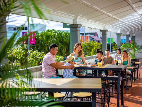 Hides Hotel - Kawana Tourism 27