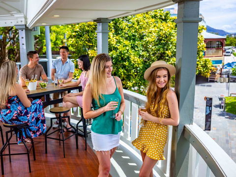 Hides Hotel - Kawana Tourism 22