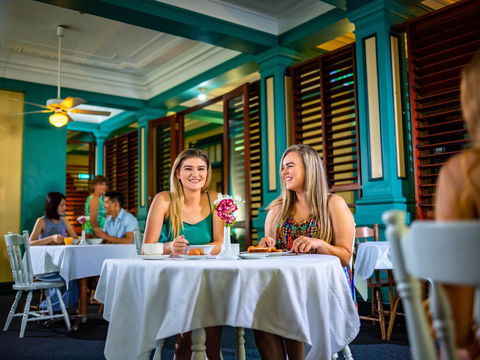 Hides Hotel - Kawana Tourism 25