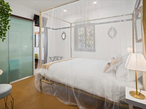 Anville Court - Kawana Tourism 9