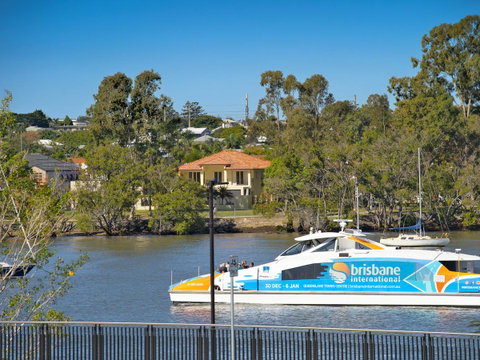 Anville Court - Kawana Tourism 11