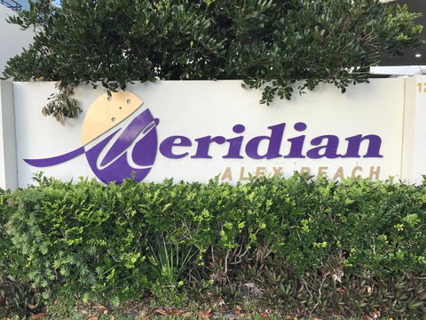 Meridian Alex Beach Apartments - Kawana Tourism 3