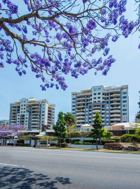 The Oasis Apartments - Kawana Tourism 2