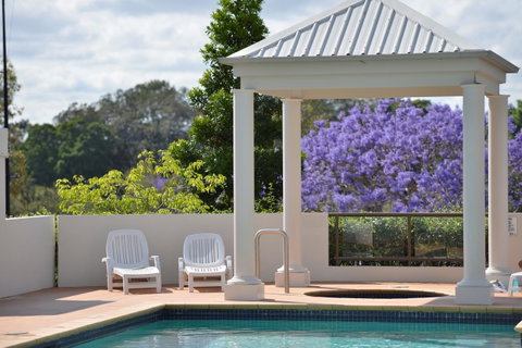 The Oasis Apartments - Kawana Tourism 3