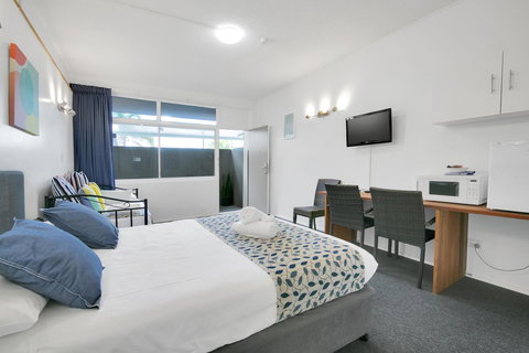 Kangaroo Point Central Hotel & Apartments - Kawana Tourism 17