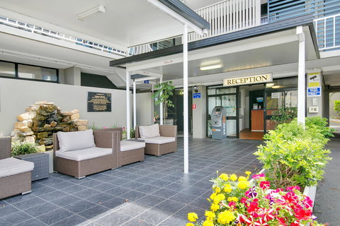 Kangaroo Point Central Hotel & Apartments - Kawana Tourism 24