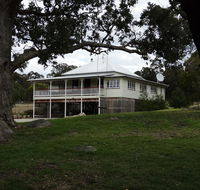 Loughmore House - Kawana Tourism