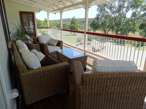 Loughmore House - Kawana Tourism 2