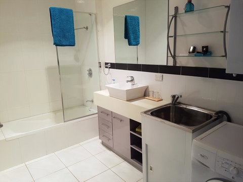 Sutton's Beach Unit - Kawana Tourism 18
