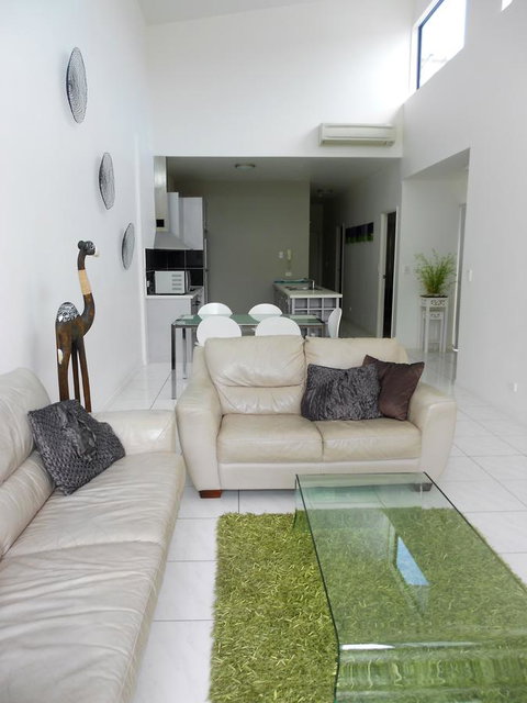 Sutton's Beach Unit - Kawana Tourism 6