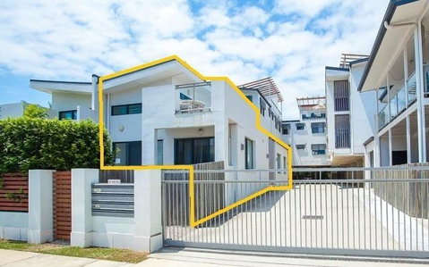 Sutton's Beach Unit - Kawana Tourism 23