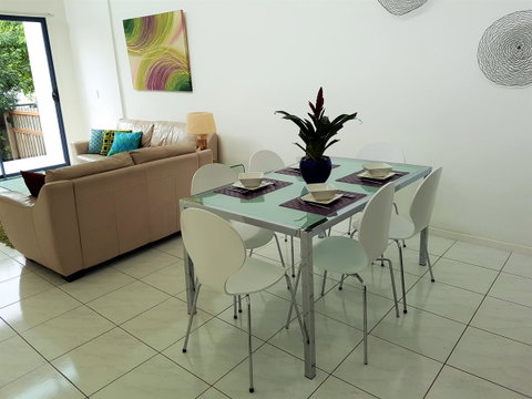 Sutton's Beach Unit - Kawana Tourism 4