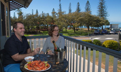 Pale Pacific Holiday Units - Kawana Tourism 2