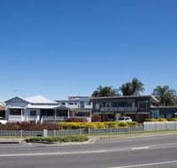 Pale Pacific Holiday Units - Kawana Tourism