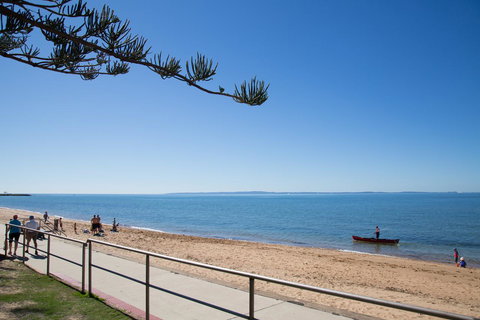 Pale Pacific Holiday Units - Kawana Tourism 6