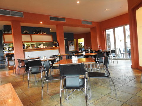 Waves Luxury Suites - Kawana Tourism 0