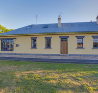 Whites Corner - Kawana Tourism