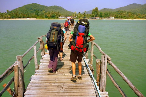 Wickham Retreat Backpackers - Kawana Tourism 1