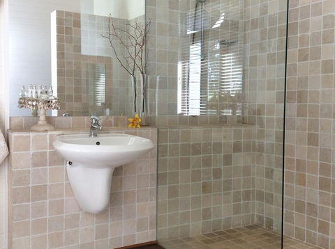 Windrush BnB - Comboyne Australia - Kawana Tourism 2