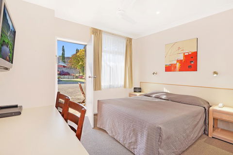 Wingham Motel - Kawana Tourism 0
