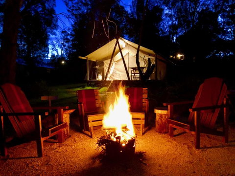 Wingtons Glamping - Kawana Tourism 1