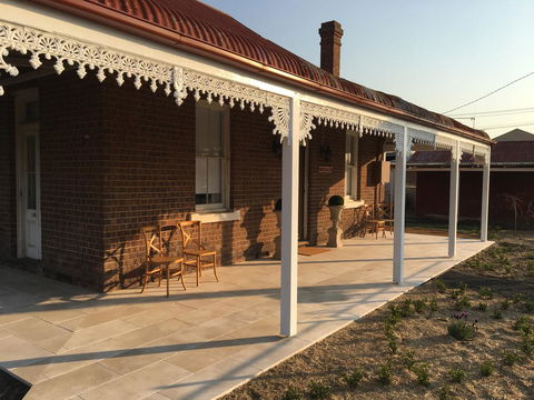 Woodstock Cottage - Kawana Tourism 3