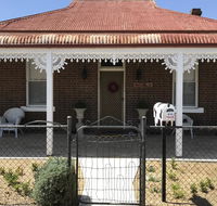 Woodstock Cottage - Kawana Tourism