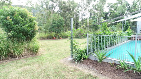 Woodwark Bay Retreat Airlie Beach - Kawana Tourism 2