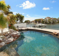 Yulunga 20 - 4 BDRM Canal Home with Pool - Kawana Tourism