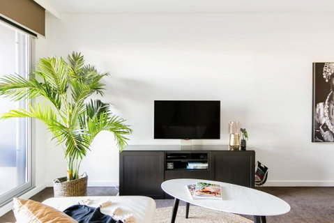 Lux 2BR On Hindmarsh SQ - Kawana Tourism 2