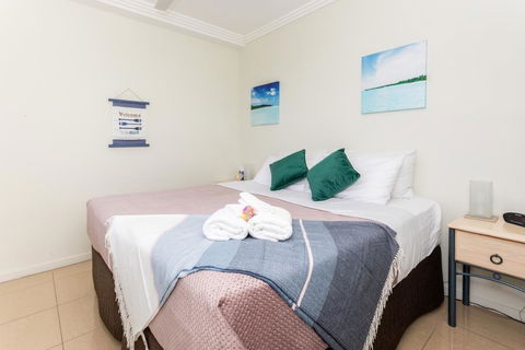 AirliediseNO Hills5min Walk 2 Port Of Airlie/Ferry TerminalWiFiNetflix - Kawana Tourism 1