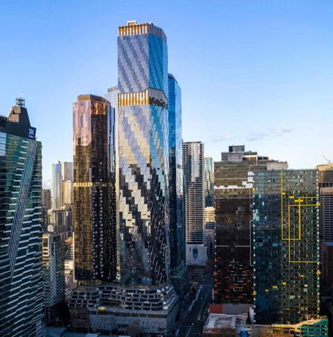 A Lux 2BR Apt Next To Southern Cross City Views - Kawana Tourism 0