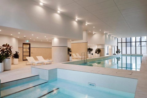 A Chic 2BR Apt Right Next To Melbourne Central - Kawana Tourism 2