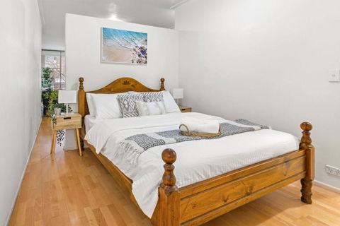 A Chic Studio Right Next To Darling Harbour - Kawana Tourism 1