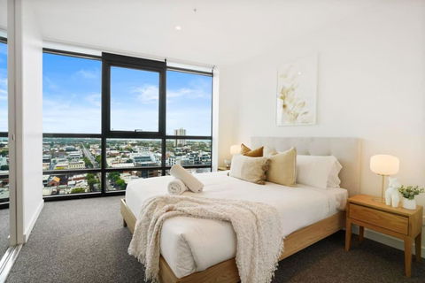 A Comfortable Stay Awaits You In Southbank - Kawana Tourism 1