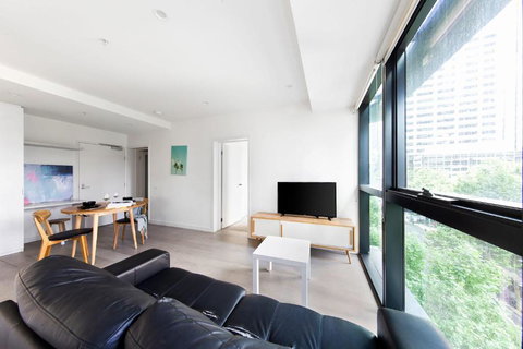 A Comfy 2BR Apt Next To QV & Melbourne Central - Kawana Tourism 0