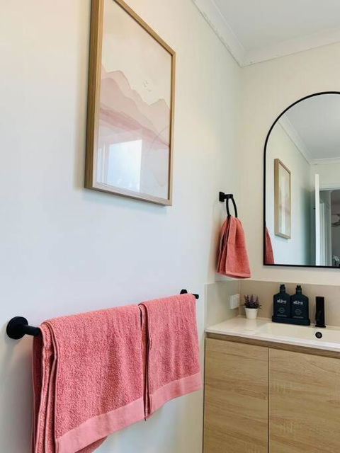 A Cosy And Peaceful Apartment In The Heart Of Yandina - Kawana Tourism 1