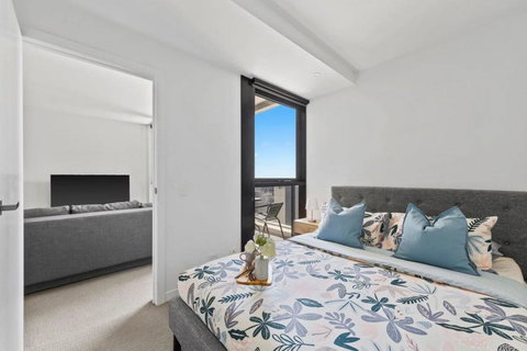 A Cozy 2BR Apt Next To Queen Victoria Market & Melbourne Central With City Views - Kawana Tourism 1