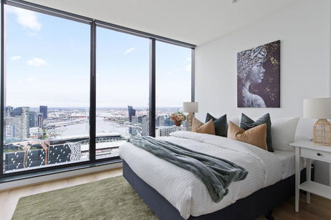 A Cozy 2BR Apt With Harbour Views FREE Parking - Kawana Tourism 0