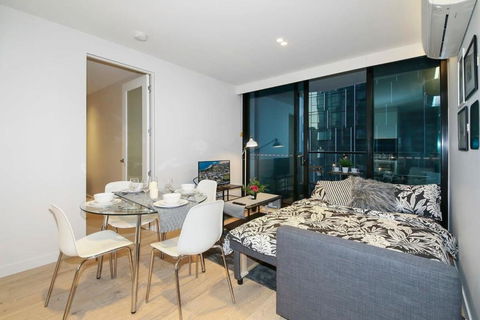 A Cozy & Stylish 2BR Suite In Melbourne CBD - Kawana Tourism 2