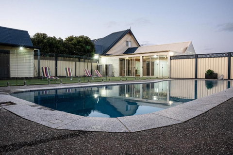 A Gem In Strathtulloh - Kawana Tourism 2