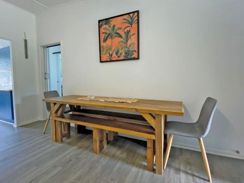 A LITTLE GREY SHACK - Kawana Tourism 2